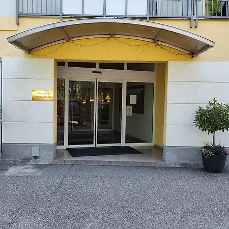 Kucko Aparthotel