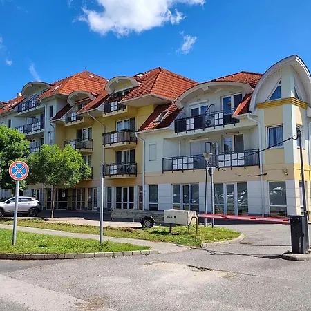 Kucko Aparthotel Zalakaros
